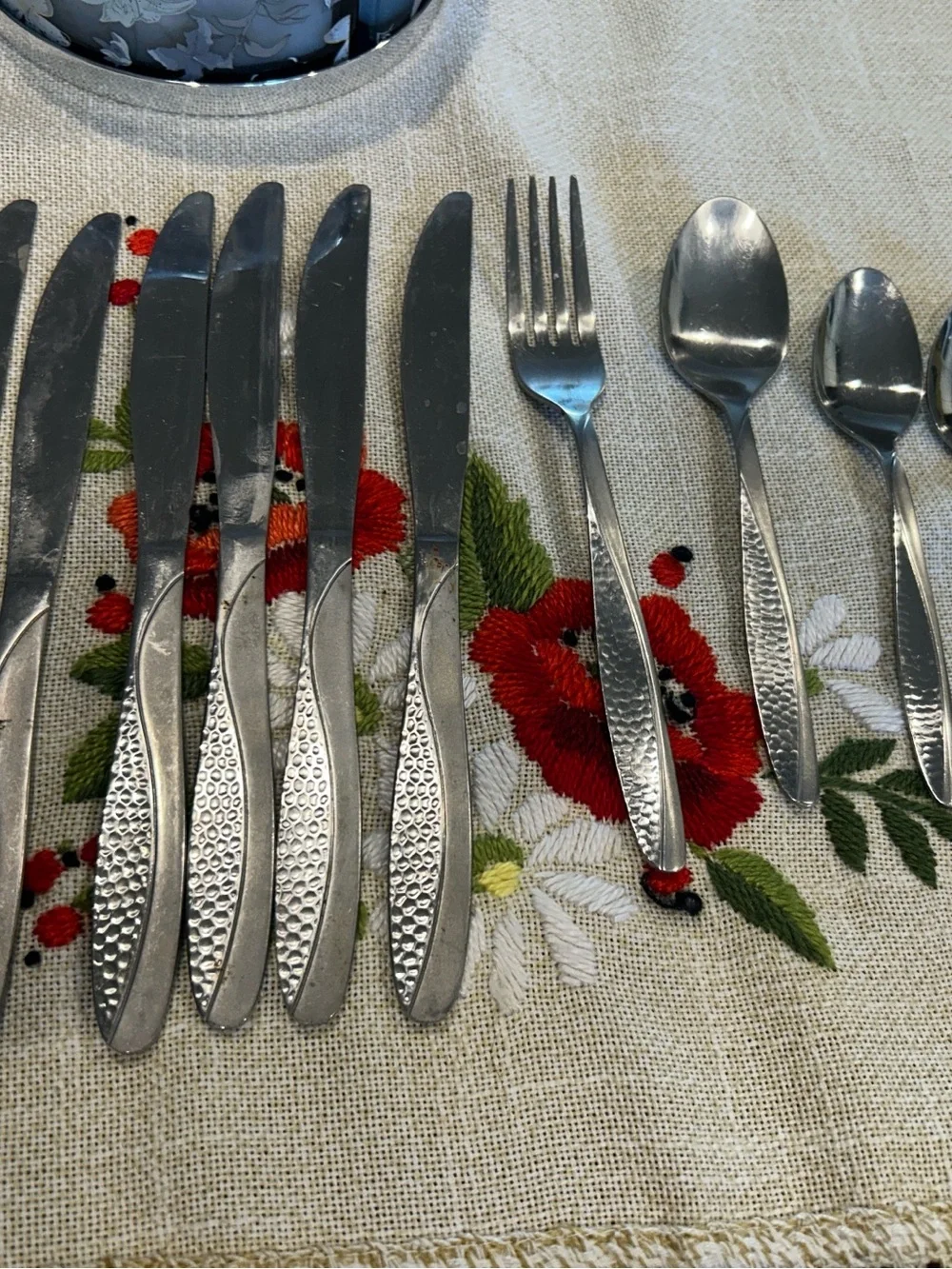 Source Unknown Hammered-Texture Stainless Flatware Set - Silver